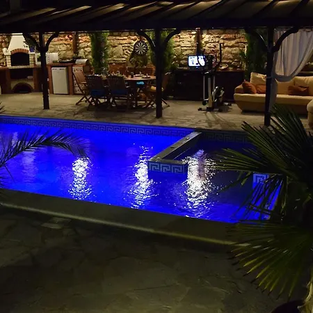 Rosa Dei Venti Heated Salty Pool And Jacuzzi 발치크
