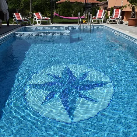 빌라 Rosa Dei Venti Heated Salty Pool And Jacuzzi 발치크